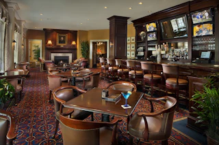 Washington Duke Inn & Golf Club Bull Durham Bar